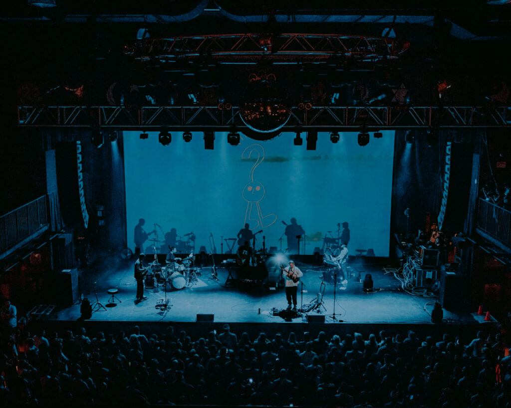 Ben Howard live in Boston. Ben Howard 2024 tour live